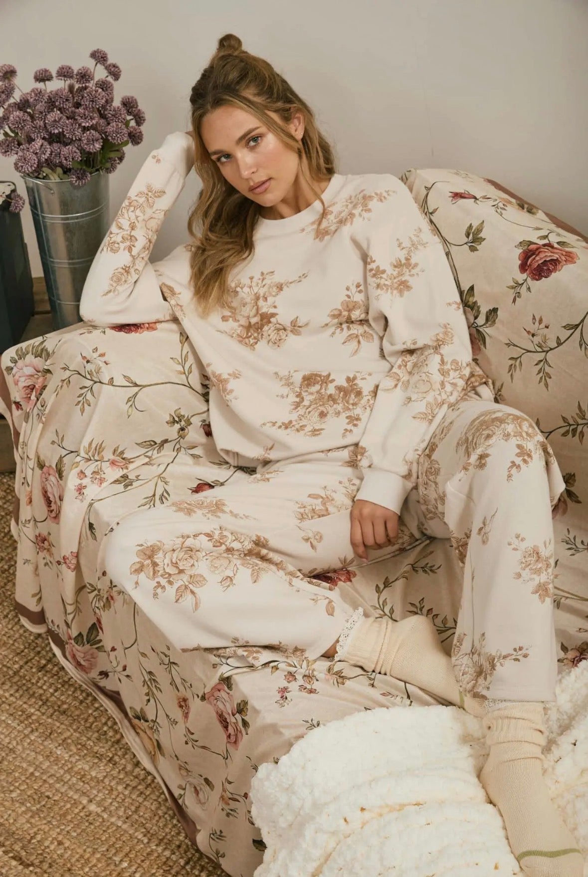 Floral Crewneck Sweatshirt